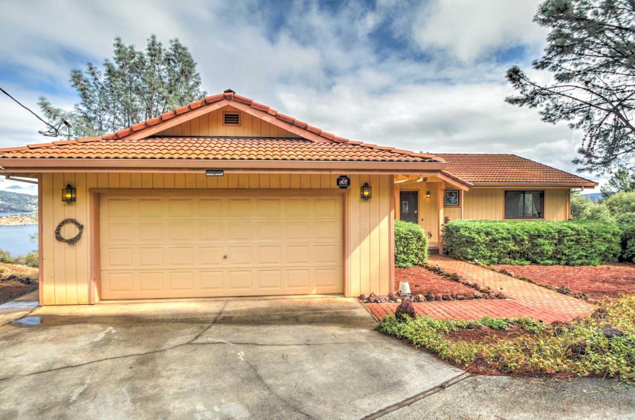 Spacious Kelseyville Home With Large Lakefront Deck! المظهر الخارجي الصورة